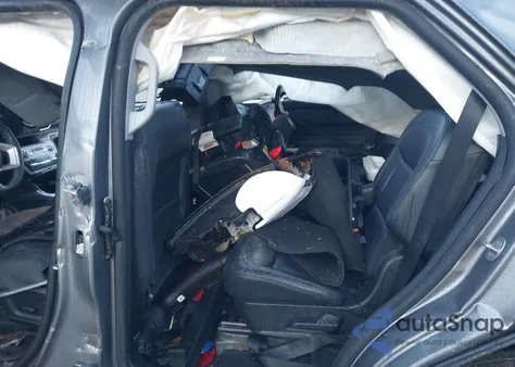 2022 Ford Explorer Xlt из США, поврежденный, VIN 1FMSK7DH4NGC10235